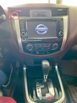 نيسان نافارا